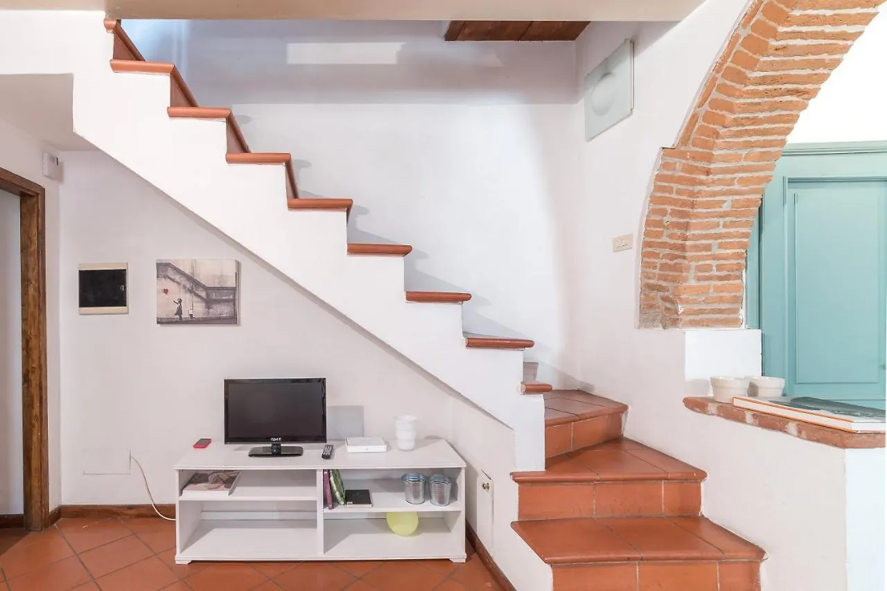 Apartment Casa Romana Florence